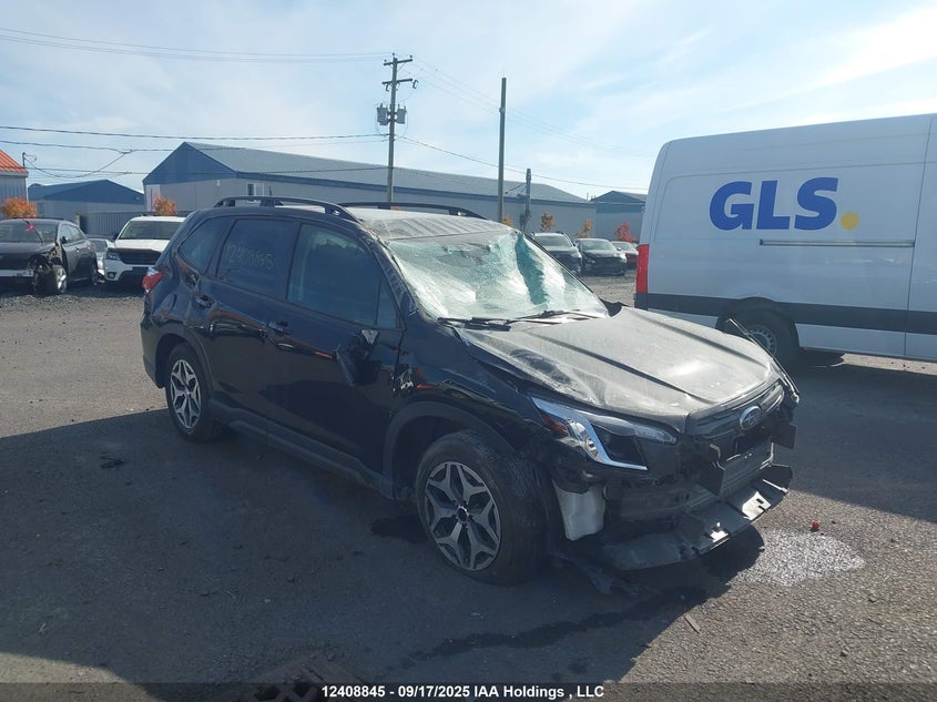 SUBARU FORESTER PREMIUM