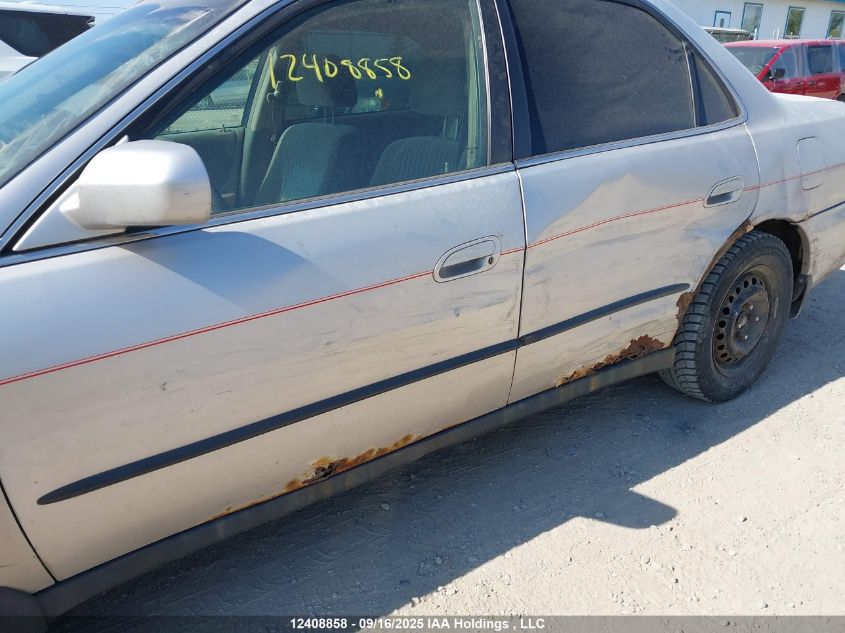 1998 Honda Accord Lx VIN: 1HGCG5640WA806845 Lot: 12408858
