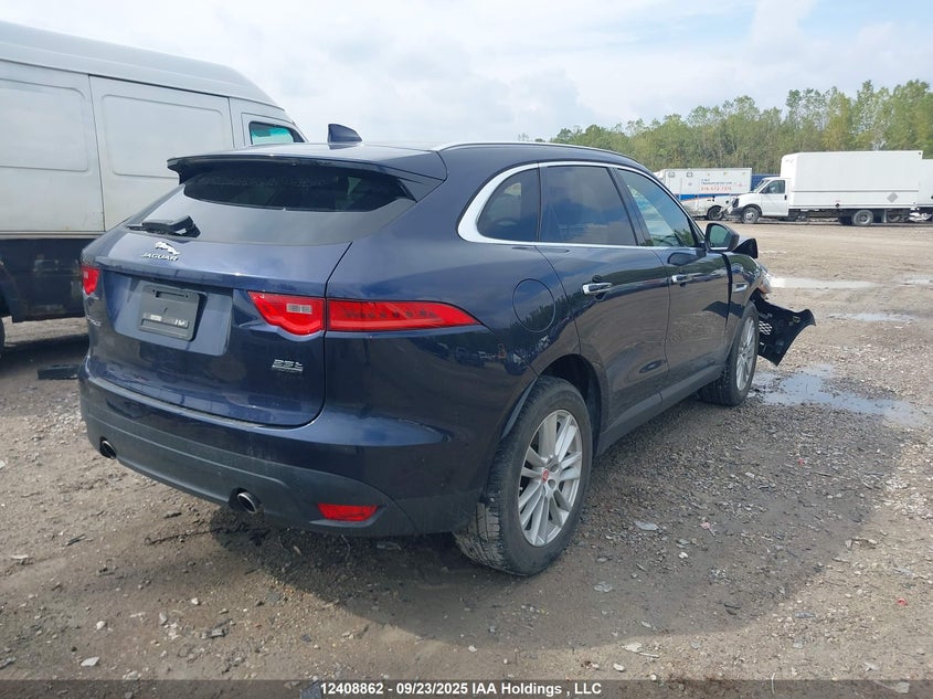 SADCK2FXXJA289654 2018 JAGUAR F-PACE photo no. 4