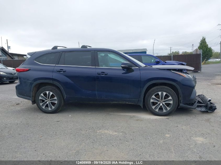 2022 Toyota Highlander Xle VIN: 5TDGZRBHXNS571740 Lot: 12408959