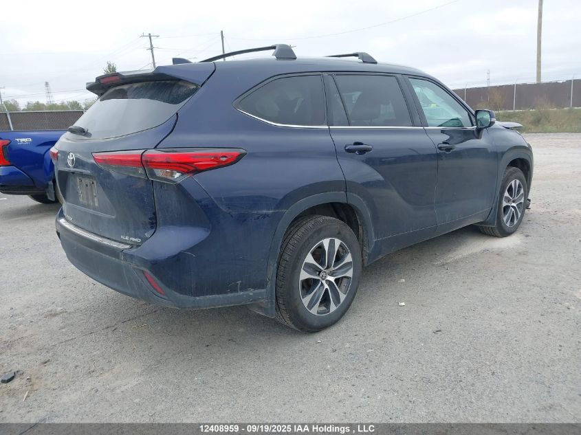 2022 Toyota Highlander Xle VIN: 5TDGZRBHXNS571740 Lot: 12408959