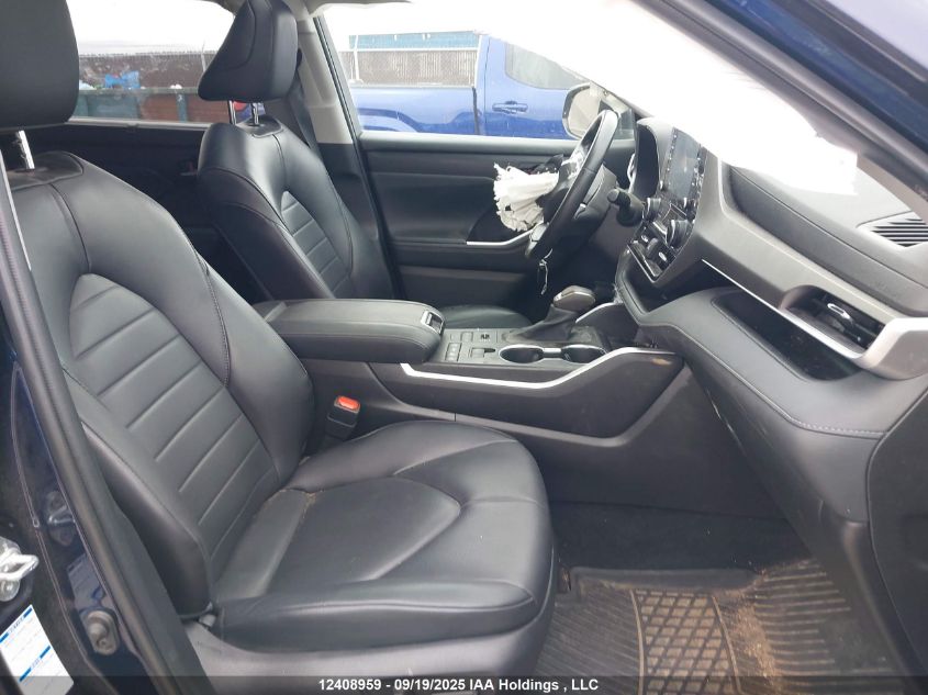 2022 Toyota Highlander Xle VIN: 5TDGZRBHXNS571740 Lot: 12408959