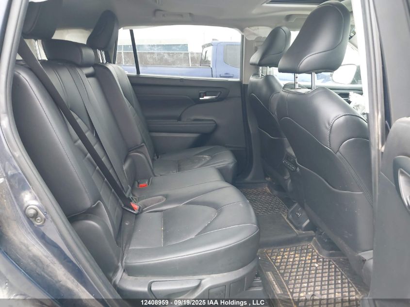 2022 Toyota Highlander Xle VIN: 5TDGZRBHXNS571740 Lot: 12408959