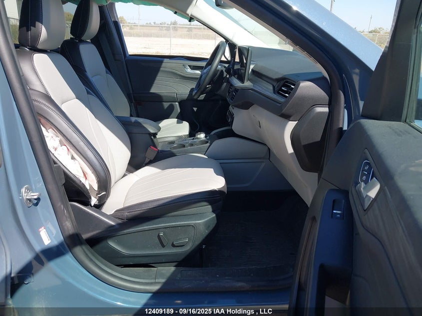 1FMCU9JA1SUA61586 2025 FORD ESCAPE photo no. 5