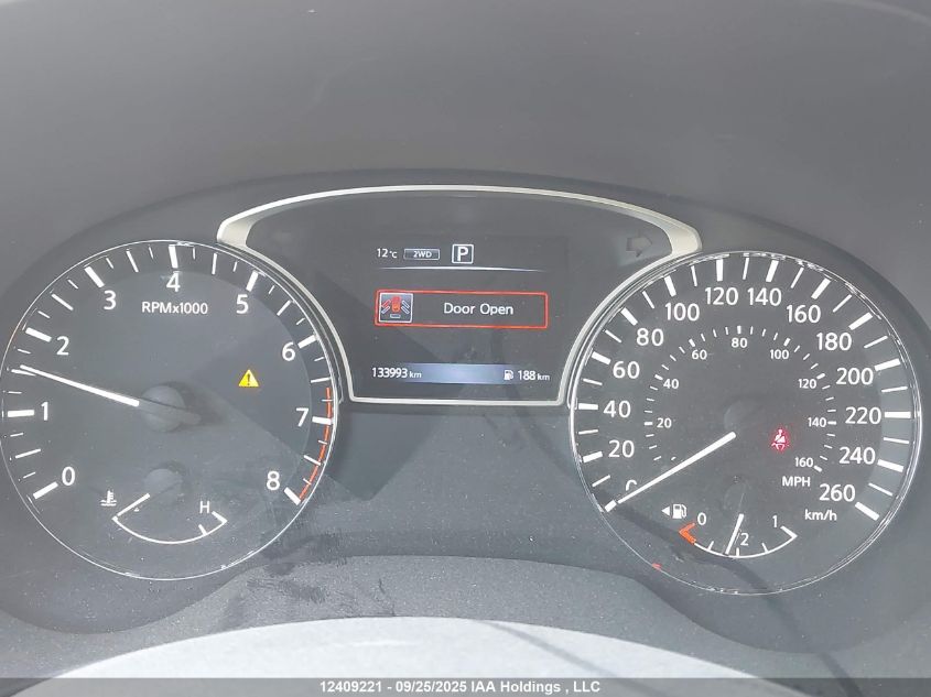 2017 Nissan Pathfinder Platinum/S/Sl/Sv VIN: 5N1DR2MM1HC655810 Lot: 12409221