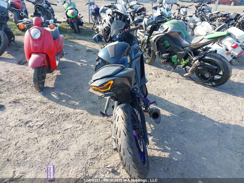 2020 Yamaha Yzfr3 A VIN: MH3RH18N6LK001668 Lot: 12409251