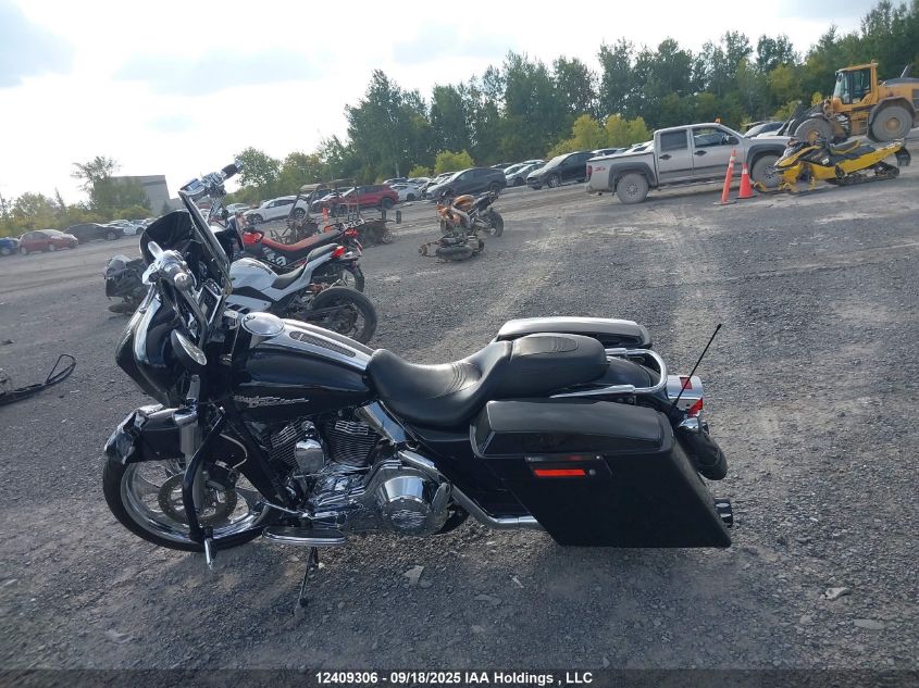 2006 Harley-Davidson Flhxi VIN: 5HD1KBW106Y690599 Lot: 12409306