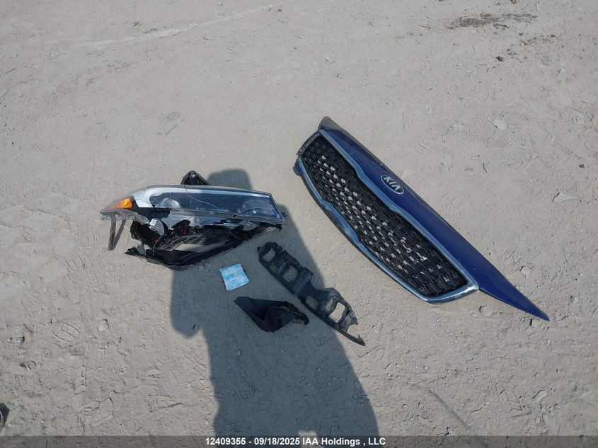 2017 Kia Forte VIN: 3KPFK4A79HE024632 Lot: 12409355