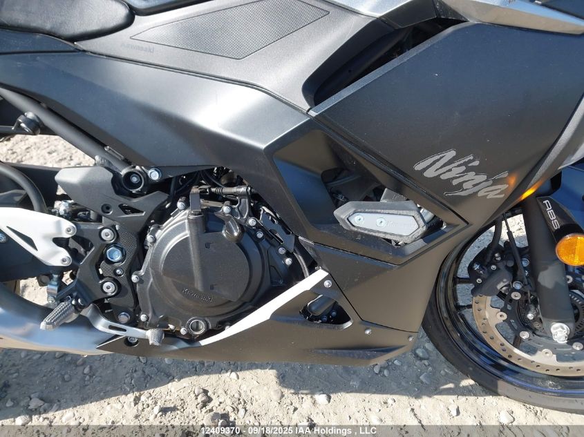 2025 Kawasaki Ex500 A/B VIN: ML5EXGJ18SDA57752 Lot: 12409370