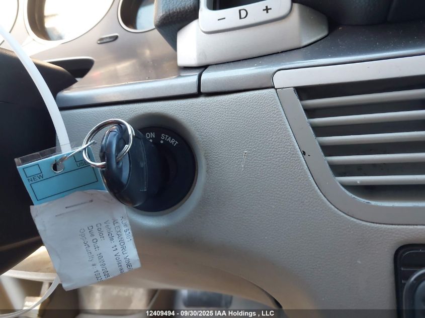 2011 Volkswagen Routan Se VIN: 2V4RW3DG1BR747670 Lot: 12409494