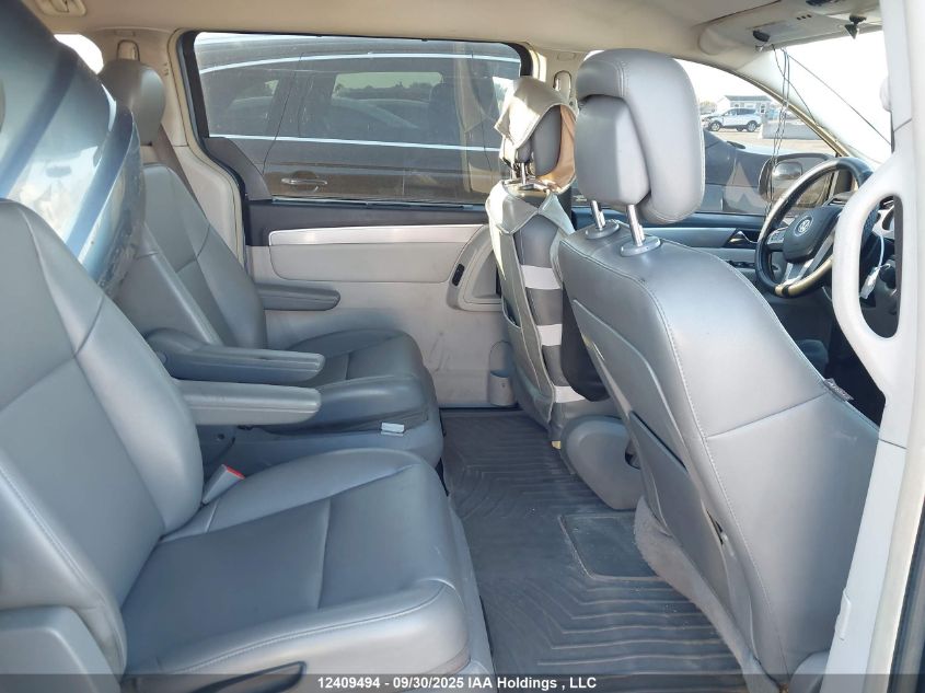 2011 Volkswagen Routan Se VIN: 2V4RW3DG1BR747670 Lot: 12409494