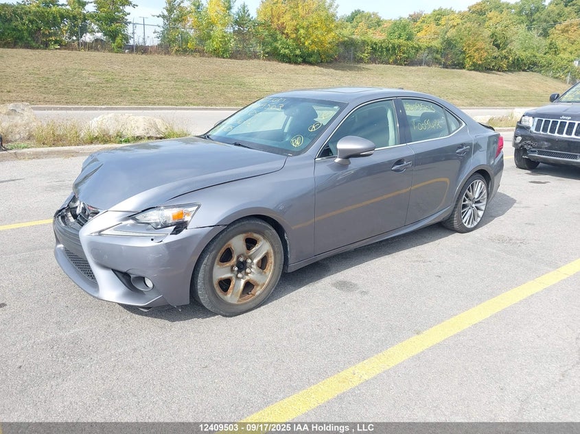JTHCF1D26E5009422 2014 LEXUS IS photo no. 2