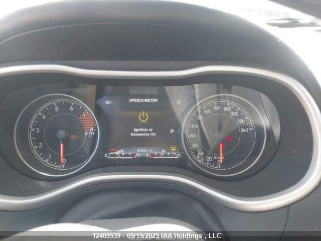 2016 Jeep Cherokee Overland VIN: 1C4PJLJS8GW336452 Lot: 12409539