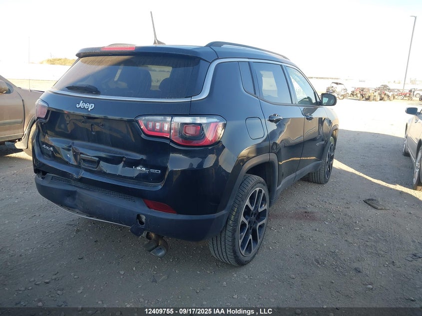 3C4NJDCB4HT644591 2017 JEEP COMPASS photo no. 4