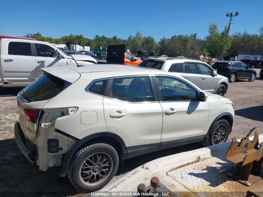 2017 Nissan Qashqai S/Sl/Sv VIN: JN1BJ1CR6HW101027 Lot: 12409962