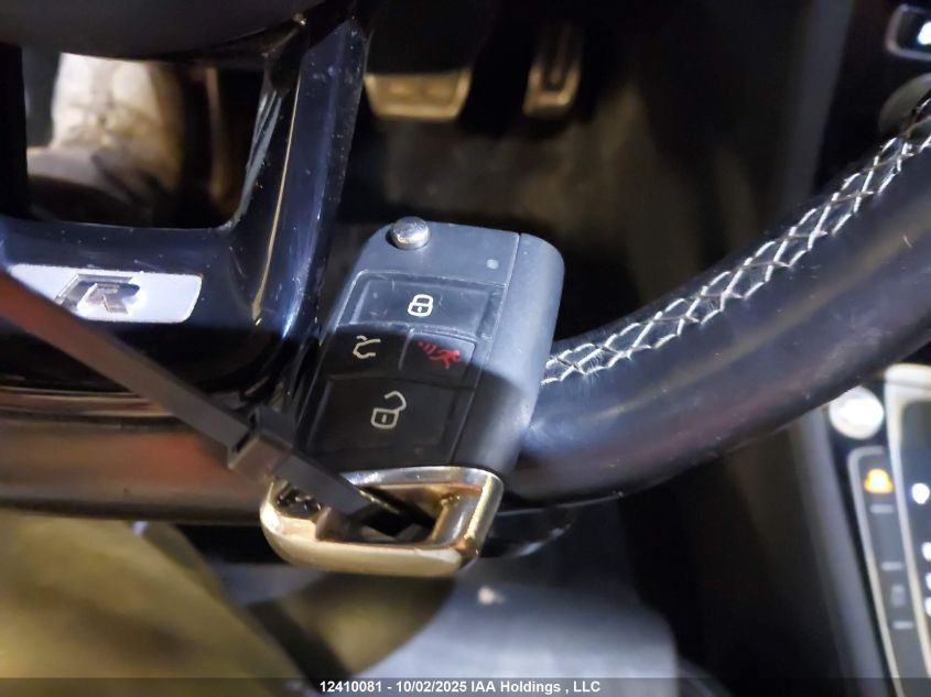 2017 Volkswagen Golf R VIN: WVWVF7AUXHW135462 Lot: 12410081