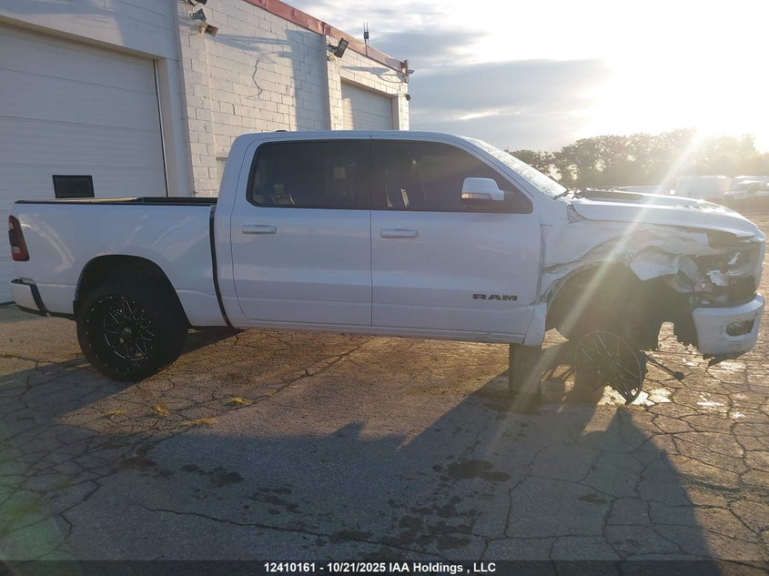 1C6SRFLT7KN812593 2019 RAM 1500 photo no. 14