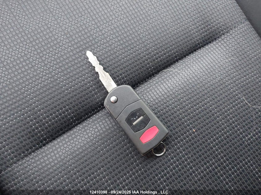 2010 Mazda Mazda5 VIN: JM1CR2W36A0381774 Lot: 12410398