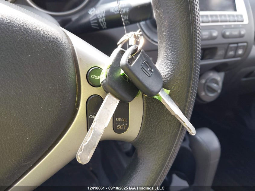 JHMGD38428S806271 2008 HONDA FIT photo no. 11