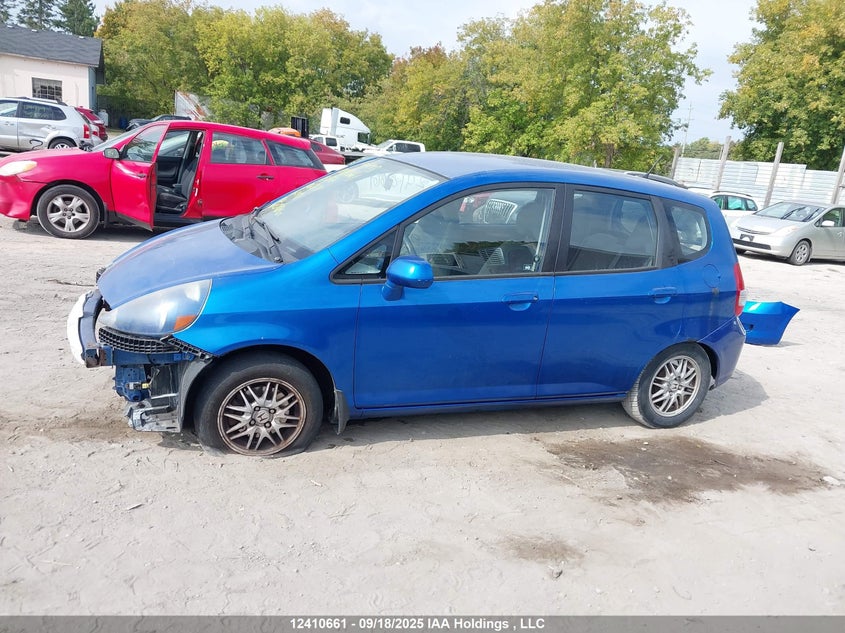 JHMGD38428S806271 2008 HONDA FIT photo no. 15