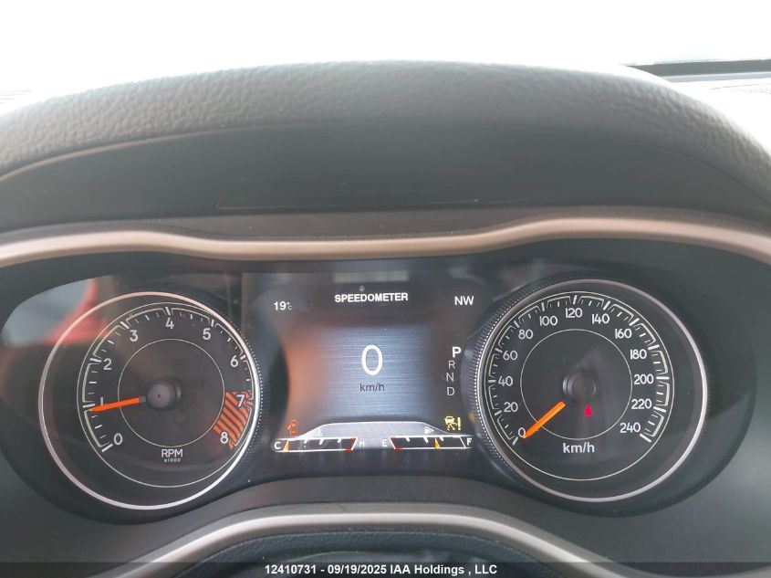 2015 Jeep Cherokee Latitude VIN: 1C4PJMCB7FW688844 Lot: 12410731