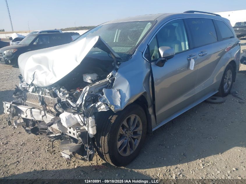 2024 Toyota Sienna Le VIN: 5TDGRKEC7RS214786 Lot: 12410891