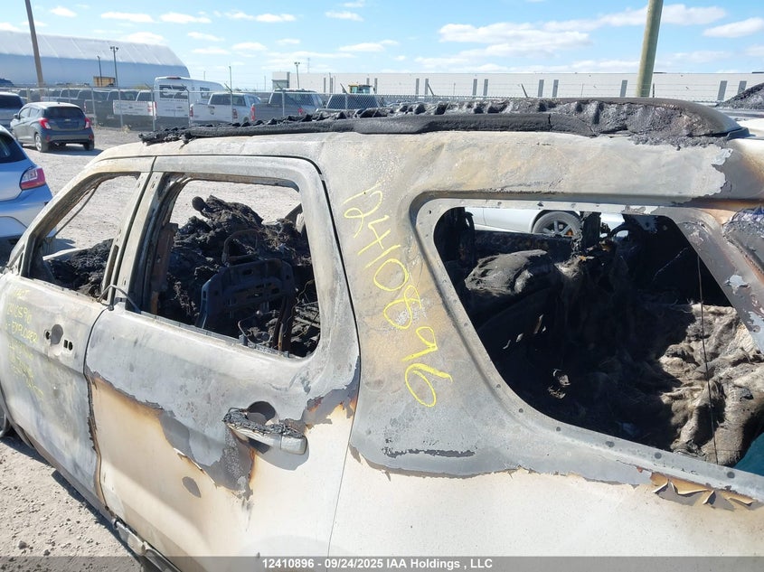 1FM5K8D83GGC42986 2016 FORD EXPLORER photo no. 19