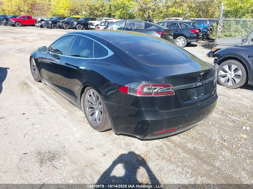 5YJSA1E22LF380292 2020 TESLA MODEL S photo no. 3
