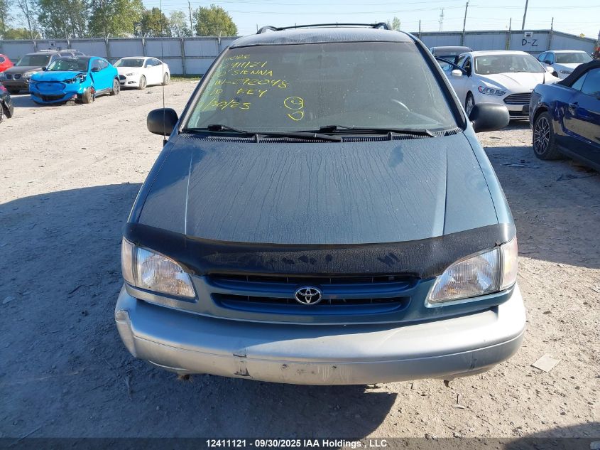 2000 Toyota Sienna Le/Xle VIN: 4T3ZF13C4YU292048 Lot: 12411121