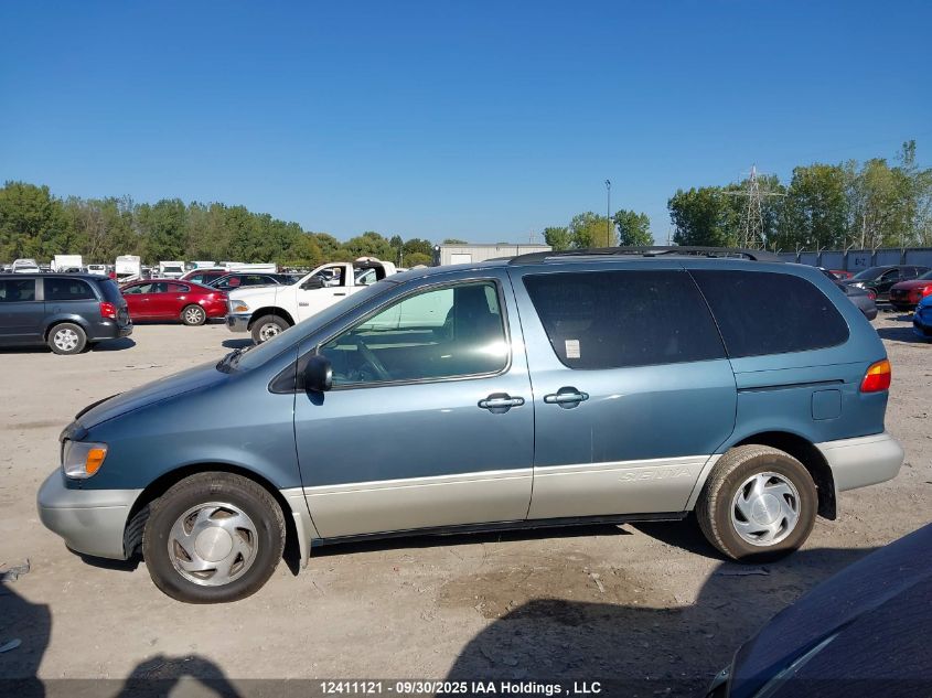 2000 Toyota Sienna Le/Xle VIN: 4T3ZF13C4YU292048 Lot: 12411121