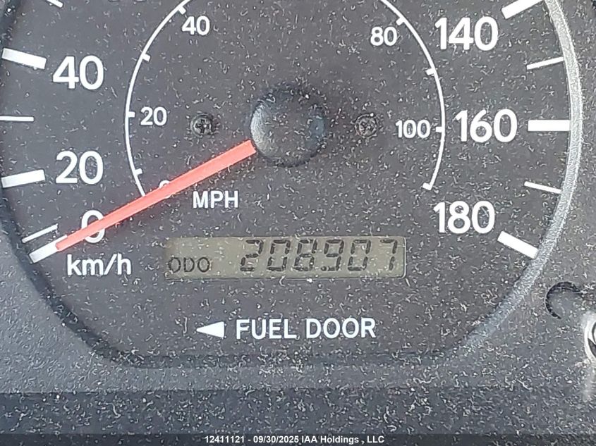 2000 Toyota Sienna Le/Xle VIN: 4T3ZF13C4YU292048 Lot: 12411121