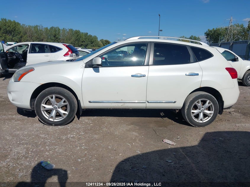 JN8AS5MT4BW177137 2011 NISSAN ROGUE photo no. 14