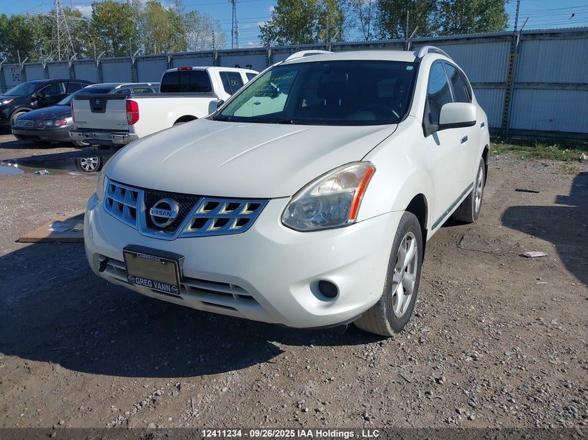 JN8AS5MT4BW177137 2011 NISSAN ROGUE photo no. 2