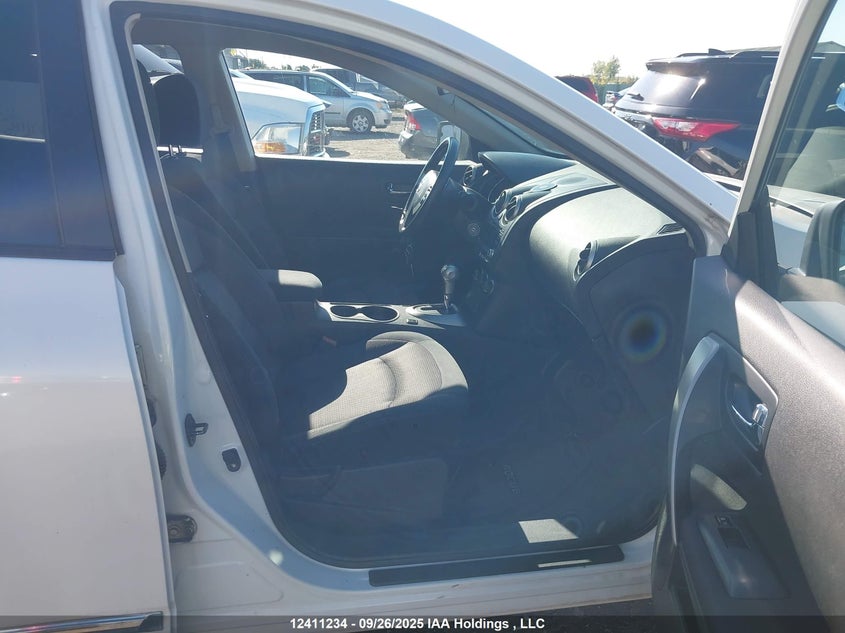 JN8AS5MT4BW177137 2011 NISSAN ROGUE photo no. 5