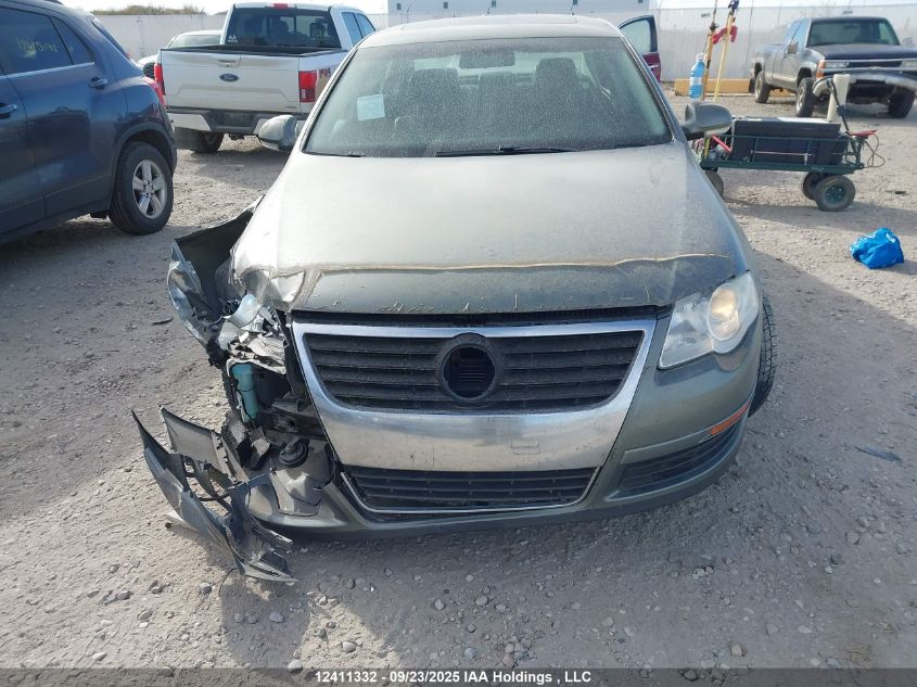 2007 Volkswagen Passat 2.0T VIN: WVWEK73CX7P121358 Lot: 12411332