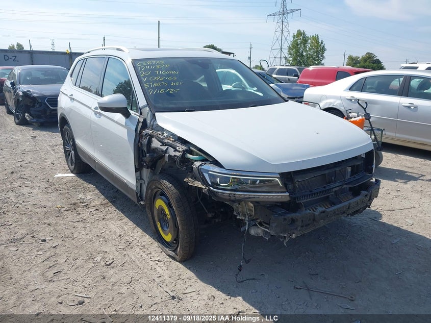 3VV4B7AX2LM092165 2020 Volkswagen Tiguan Sel Premium R-Line auction photo 1