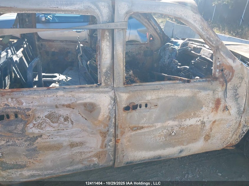 2GTEK133581178787 2008 GMC SIERRA photo no. 13