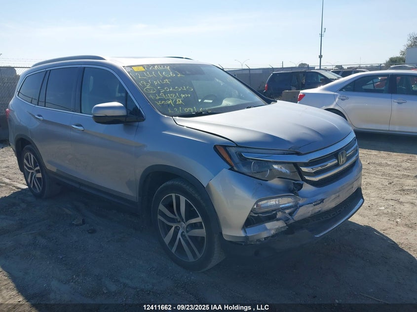 5FNYF6H98JB502040 2018 Honda Pilot Touring auction photo 1