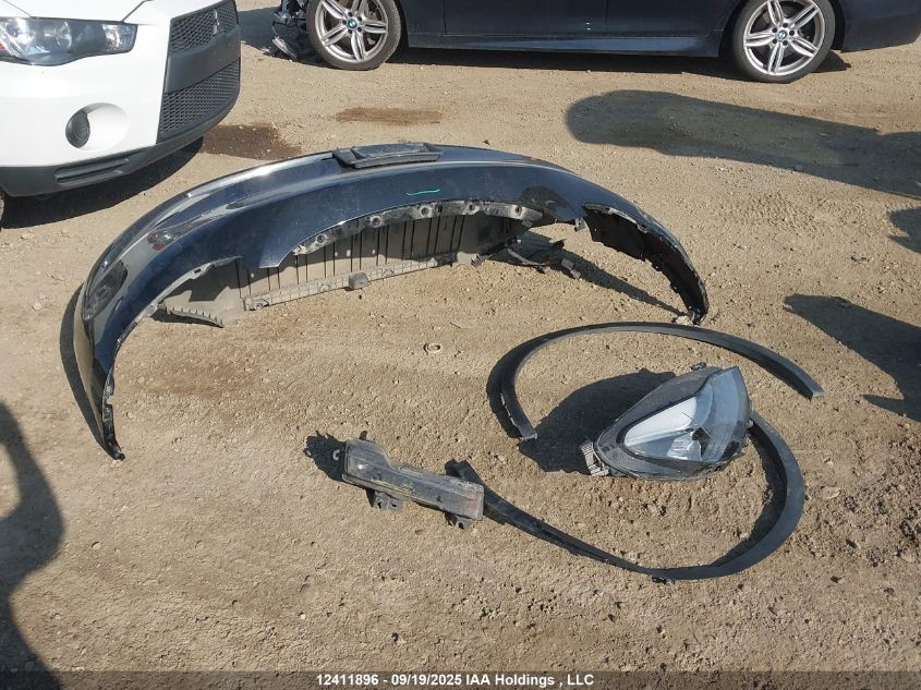 2022 Tesla Model Y Long Range VIN: 7SAYGDEE9NF494073 Lot: 12411896