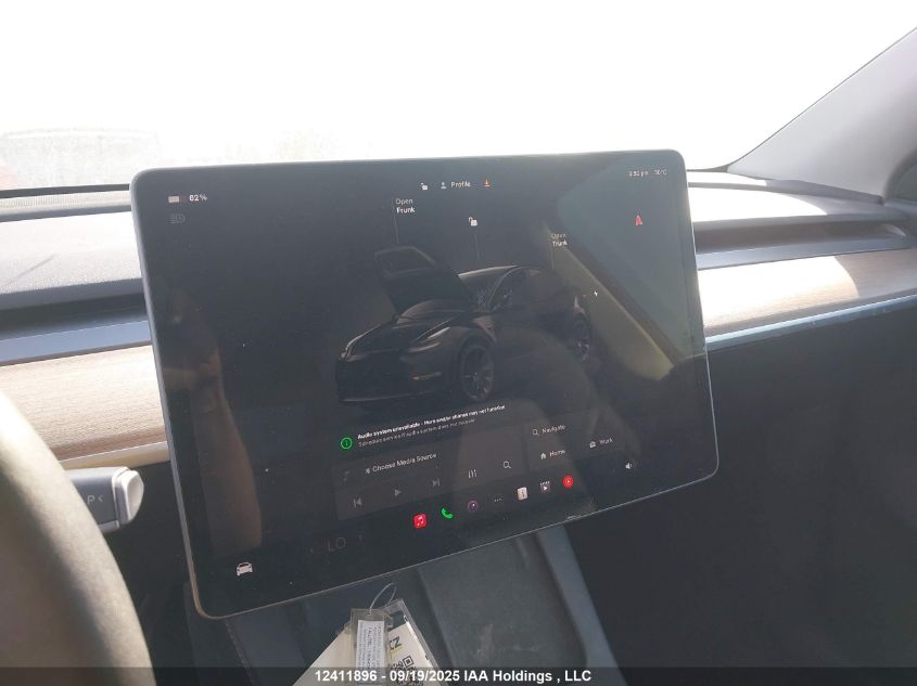 2022 Tesla Model Y Long Range VIN: 7SAYGDEE9NF494073 Lot: 12411896