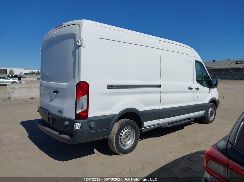 1FTYR2CG2FKA70321 2015 FORD TRANSIT photo no. 4