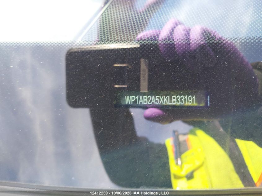 2019 Porsche Macan S VIN: WP1AB2A5XKLB33191 Lot: 12412259