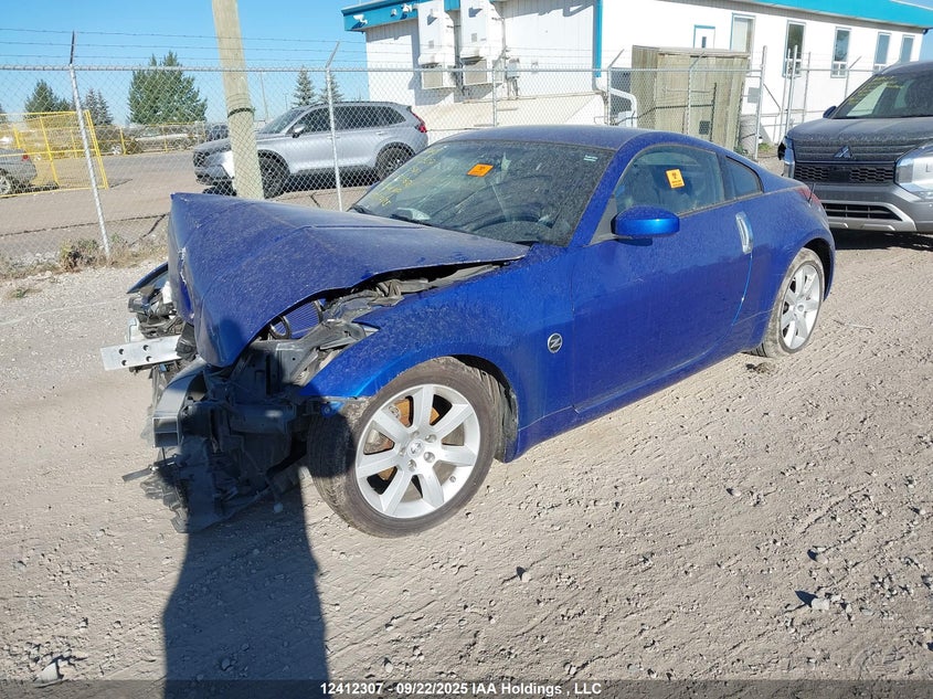 JN1AZ34E45M652382 2005 NISSAN 350Z photo no. 2
