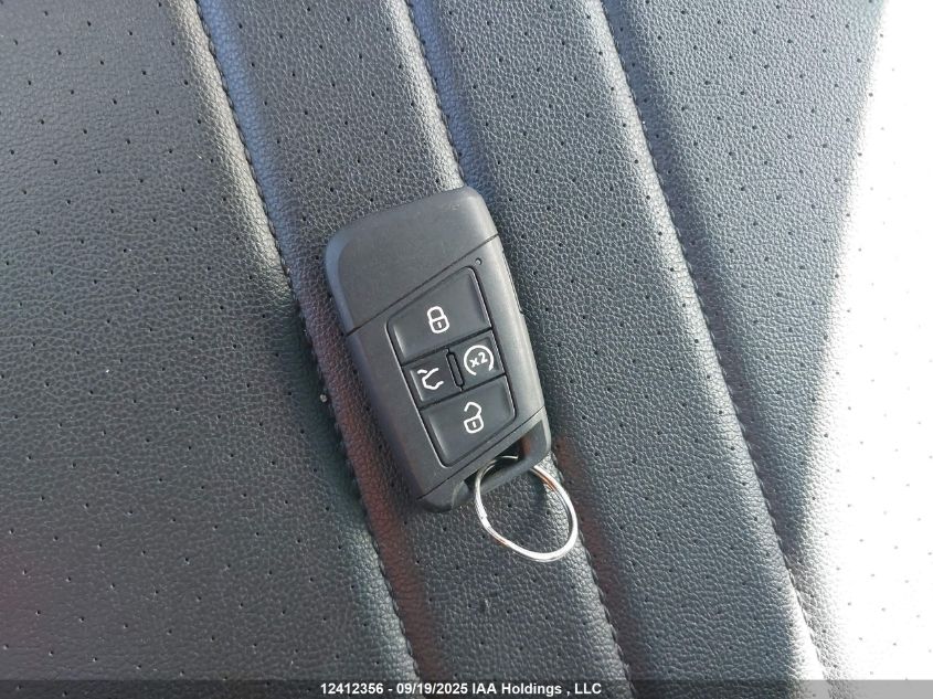 2024 Volkswagen Tiguan Comfortline R-Line Black Edition VIN: 3VV8B7AX9RM136351 Lot: 12412356