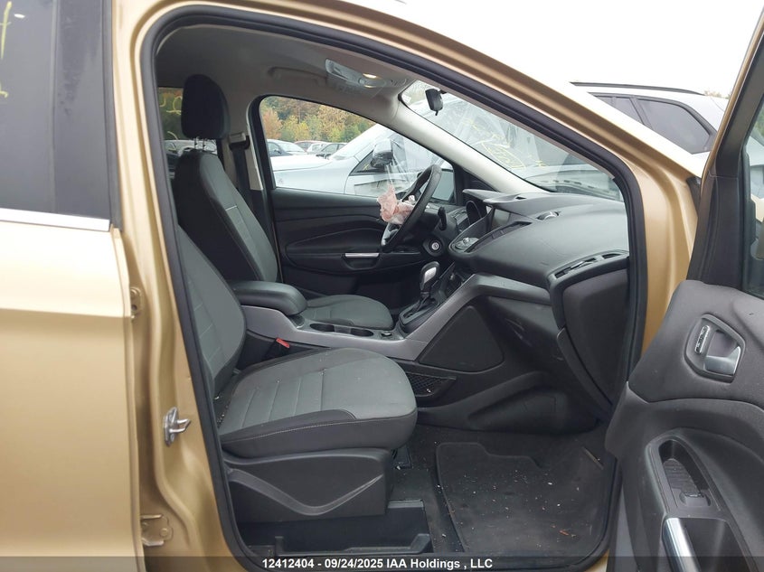 1FMCU0GXXFUC16987 2015 FORD ESCAPE photo no. 5