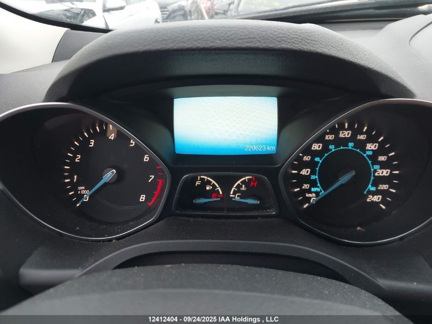 2015 Ford Escape VIN: 1FMCU0GXXFUC16987 Lot: 12412404