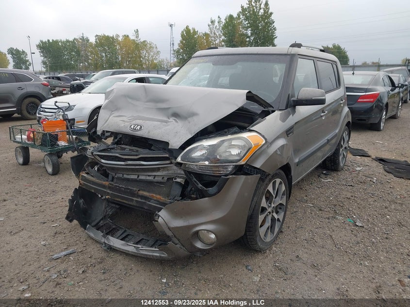 KNDJT2A69C7468251 2012 KIA SOUL photo no. 2