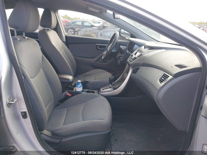 5NPDH4AE0DH321797 2013 HYUNDAI ELANTRA photo no. 5