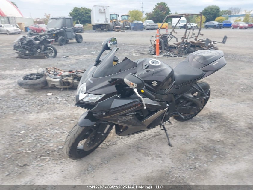 JS1GR7LA5A2100208 2010 SUZUKI GSX-R photo no. 2