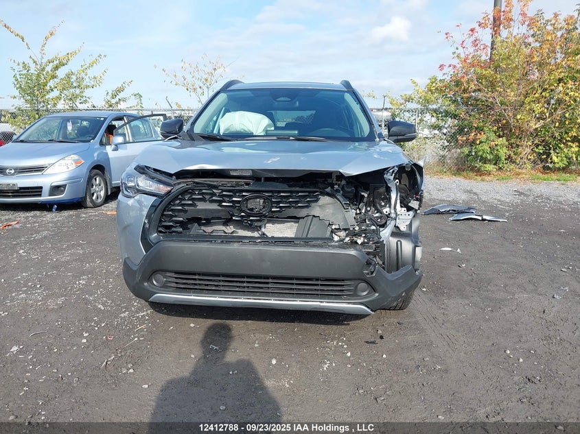 7MUBAABG3SV137347 2025 TOYOTA COROLLA CROSS photo no. 6